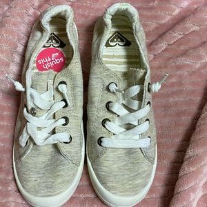 Roxy Shoe